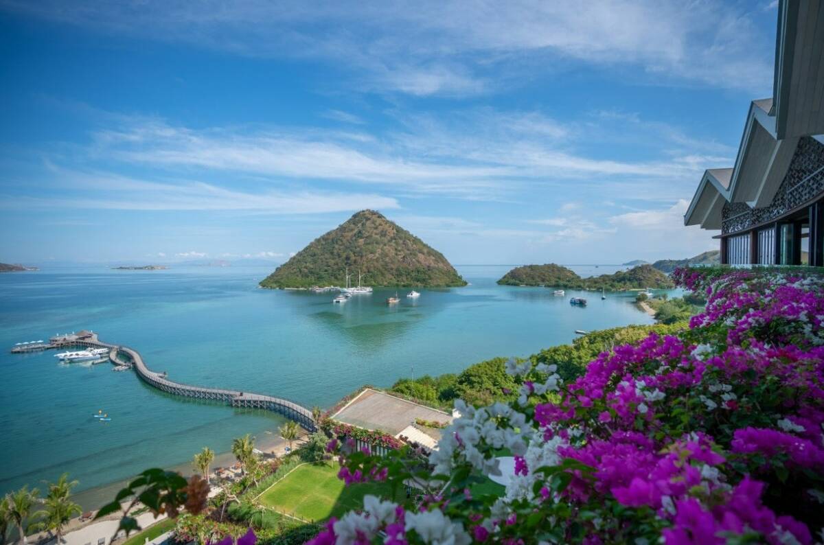 아야나 코모도 와에치쿠 비치 | AYANA Komodo Waecicu Beach
